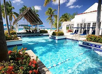 ホテル Britannia Villas Seven Mile Beach